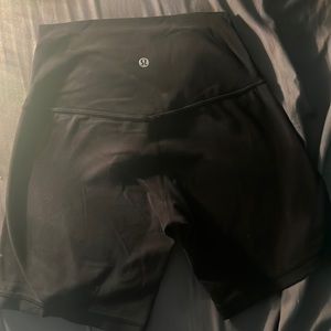 black size 4 lululemon shorts 4 inch